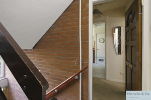 Front door- click for photo gallery
